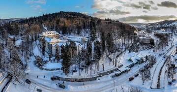 Фотографии Отель Hotel Prezydent Krynica Zdrój г. Крыница-Здруй (Польша) №1 Фото Отель Hotel Prezydent Krynica Zdrój г. Крыница-Здруй 1